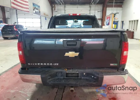 2010 Chevrolet Silverado K1500 Ltz z USA, uszkodzony, nr VIN 1GCSKTE31AZ234250